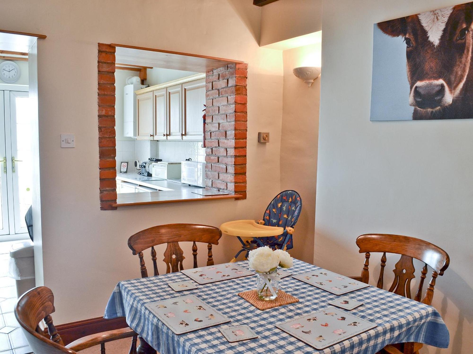 Holiday home No 2 Flowery Bank *